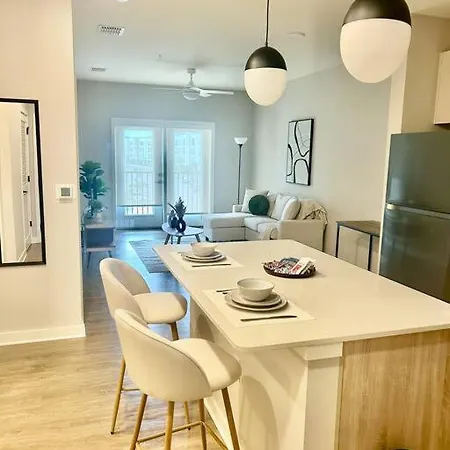 Cozy Modern 1 Bedroom Apartment Davenport Exterior photo